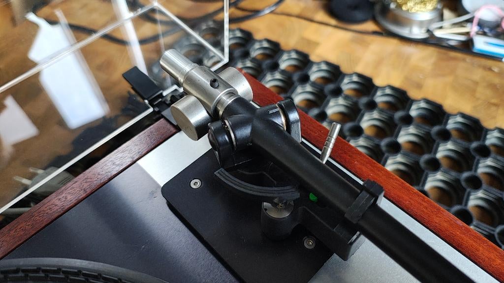 Thorens TD160B MkII avec bras de lecture Rega, Enlèvement, Comme neuf, Tourne-disque, Thorens