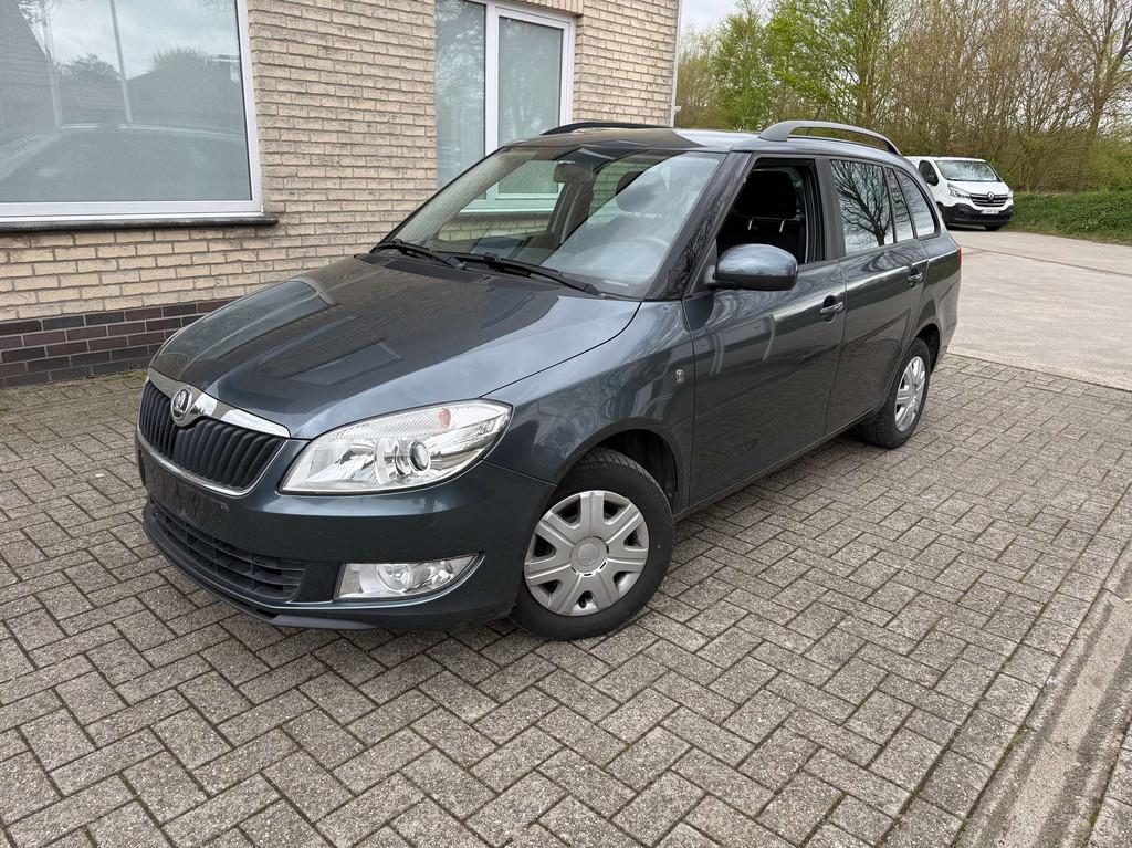 Skoda Fabia Fabia SW 1.2 TSI Ambition (bj 2014), Auto's, Euro 5, Stof, Gebruikt, 4 cilinders