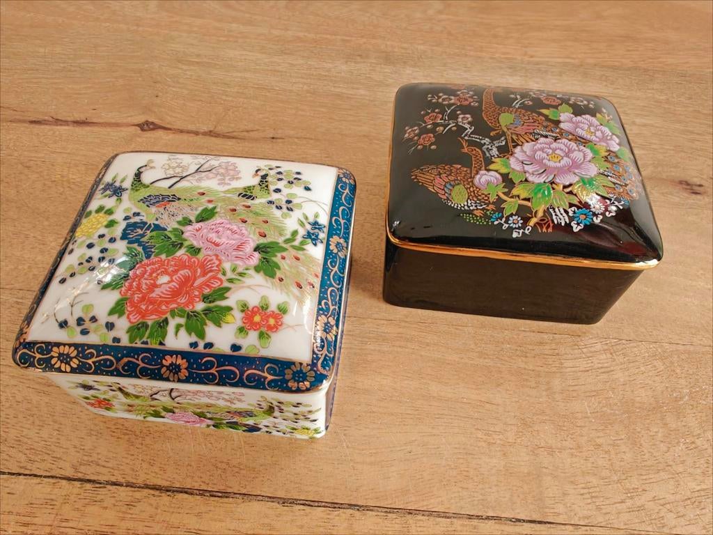 Vintage Japanse porseleinen doosjes (trinket boxes), Antiek en Kunst, Ophalen