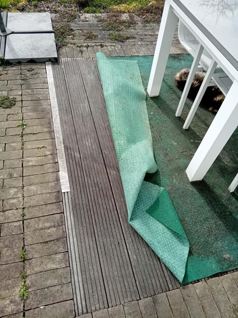 Bankirai terras, Ophalen