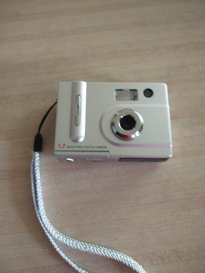 Digitale Camera.  1.3MP.  NIEUW., TV, Hi-fi & Vidéo, Appareils photo numériques, Neuf, Compact, Autres Marques, Enlèvement ou Envoi