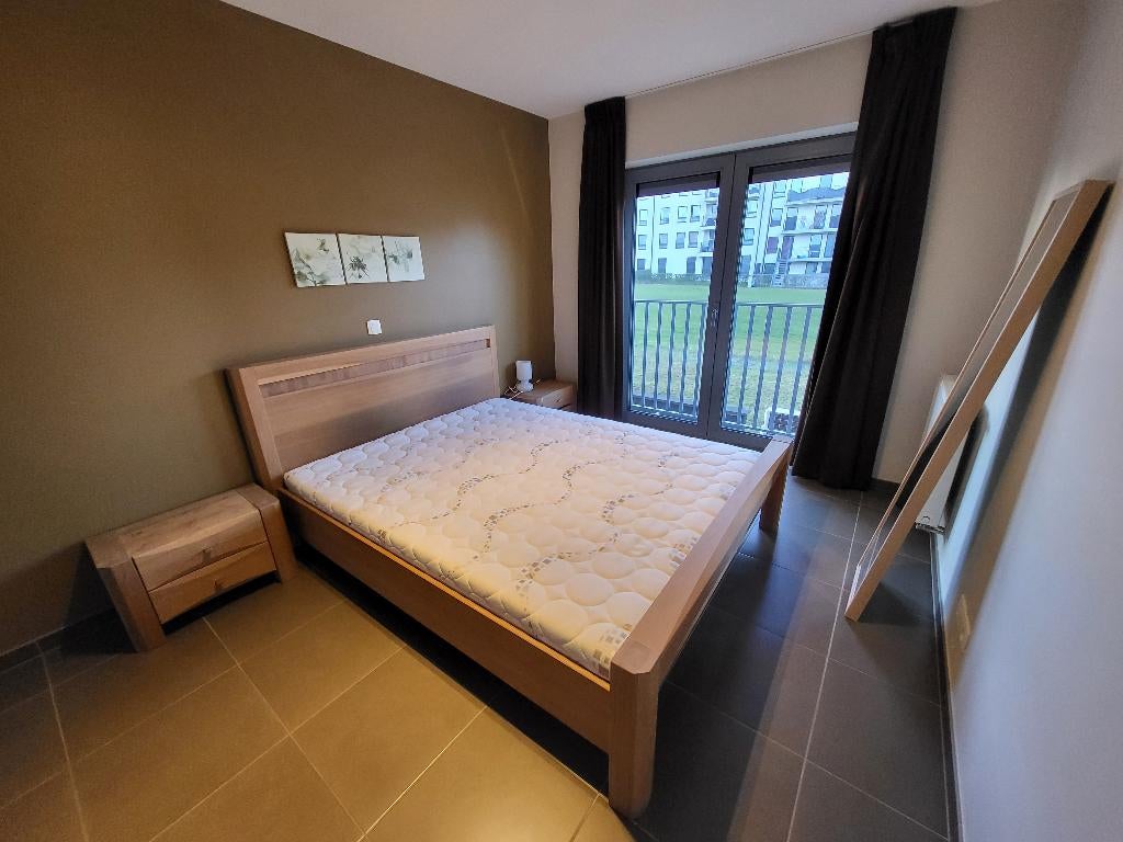 Slaapkamer dubbel bed, Ophalen, Bruin, Tweepersoons, Zo goed als nieuw