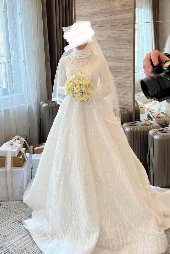 Trouwjurk te koop met sluier, hoofddoek en hakken, Kleding | Dames, Trouwkleding en Trouwaccessoires, Trouwjurk, Wit, Zo goed als nieuw