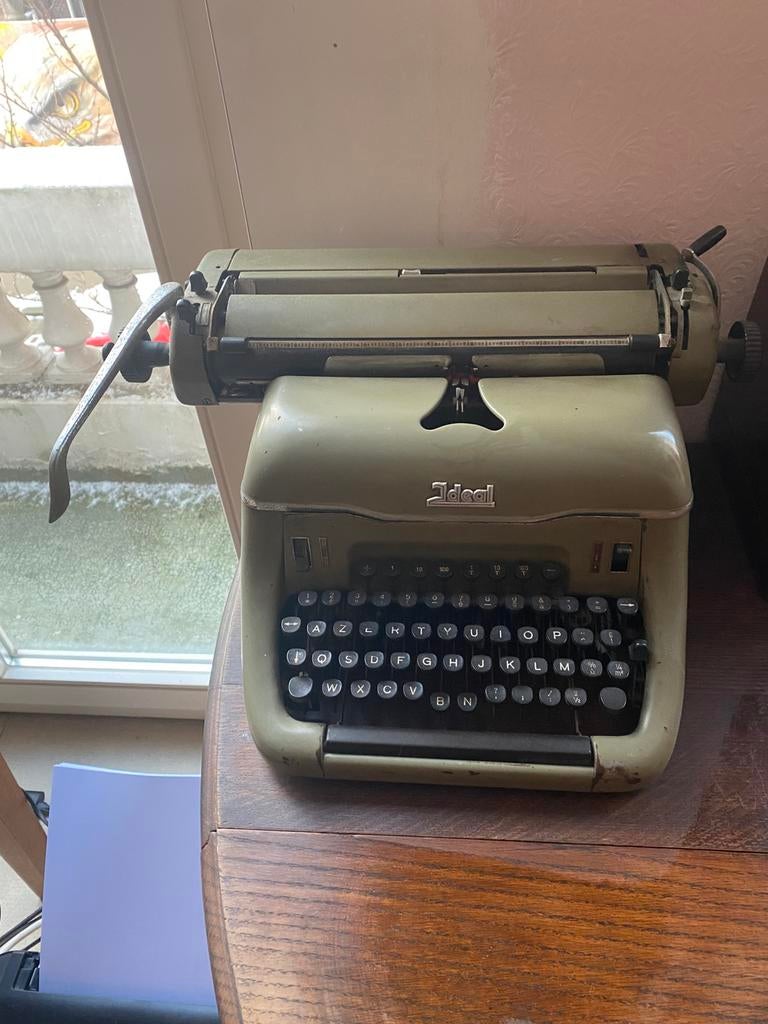 Typmachine ideal, Diversen, Typemachines, Ophalen, Zo goed als nieuw