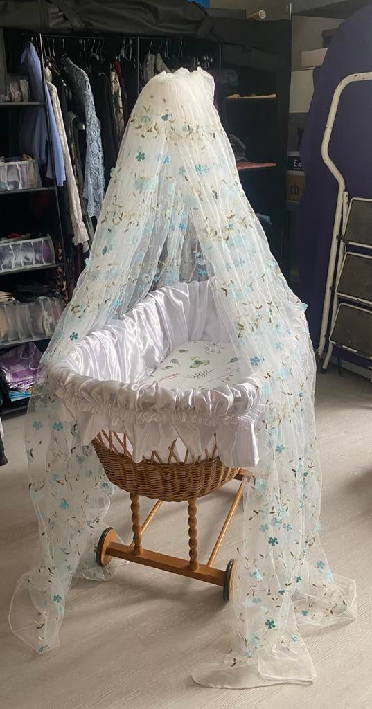 Vintage rieten wieg, Kinderen en Baby's, Ophalen, Gebruikt, Wieg