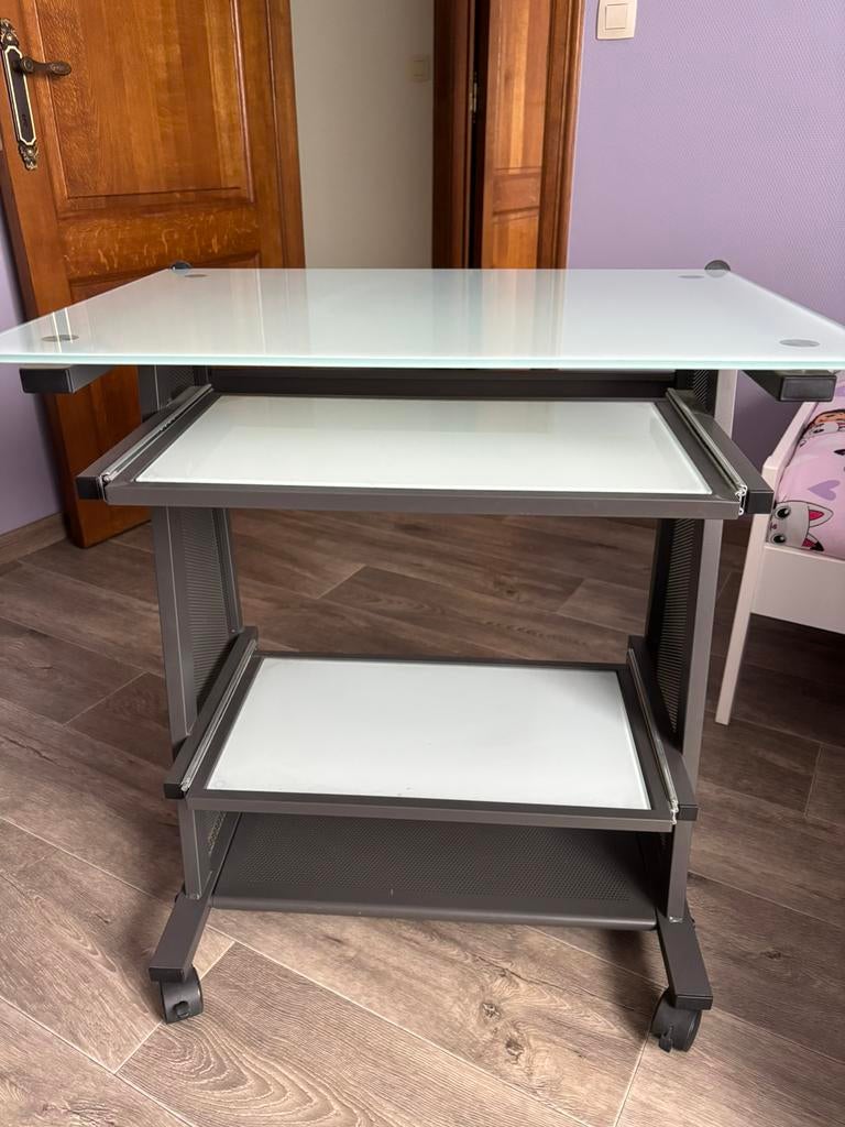 Te koop computer tafel, Enlèvement, Comme neuf