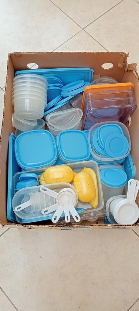 Boîtes de rangement et ustensiles cuisine boîte à kiwi etc, Enlèvement ou Envoi, Comme neuf, Boîte