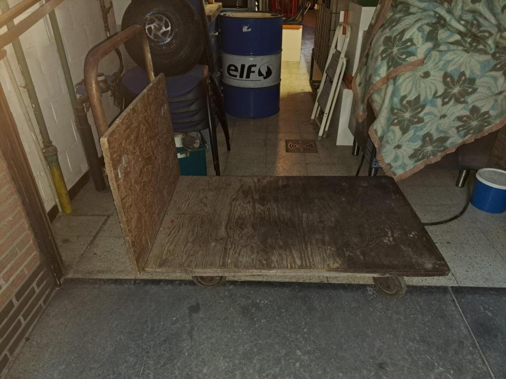 Zeer handige platte kar te koop!, Zakelijke goederen, Ophalen