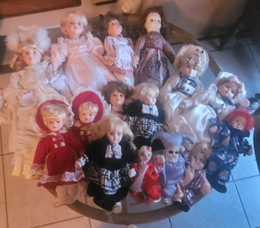 Set van porseleinen poppen en clowns, Verzamelen, Ophalen, Zo goed als nieuw, Pop