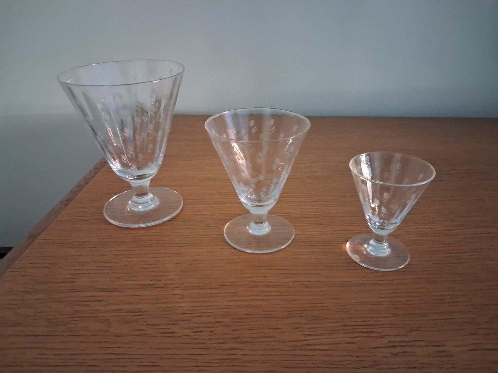 Kristallen glasservies, Enlèvement