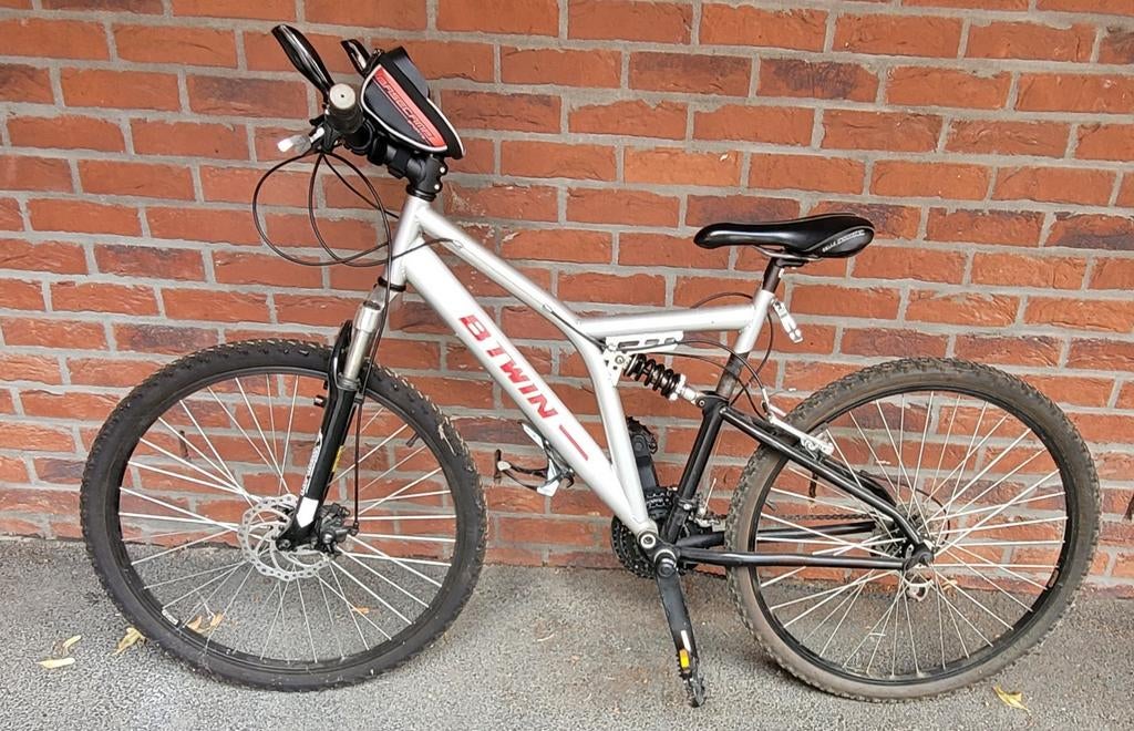 vélo VTT adultes BTWIN, Enlèvement, Utilisé