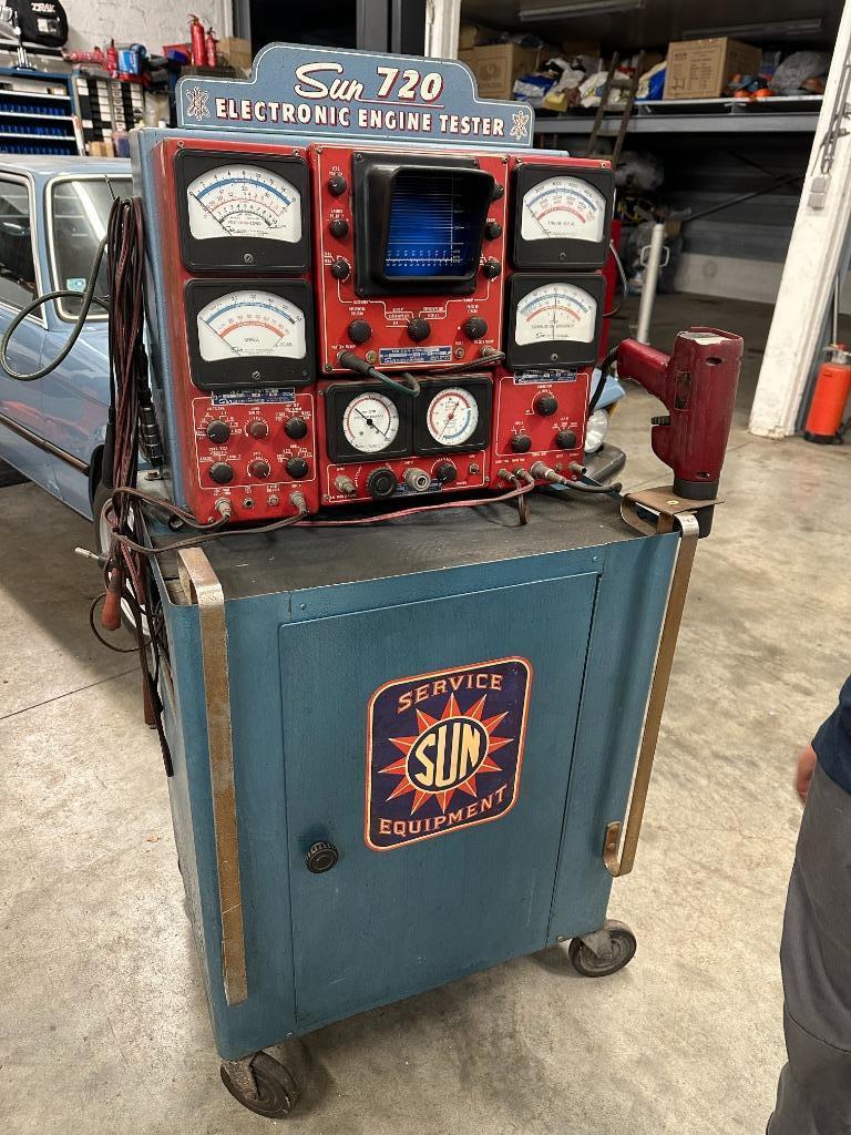 SUN 720 testeur diagnostic pour moteurs  années '50-'60, Autos : Divers, Outils de voiture, Enlèvement, Utilisé