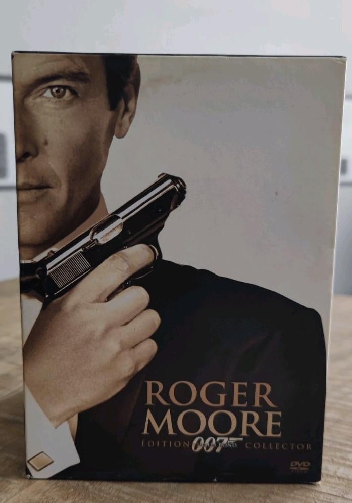 Coffret James Bond par Roger Moore, Enlèvement ou Envoi, Comme neuf, Coffret