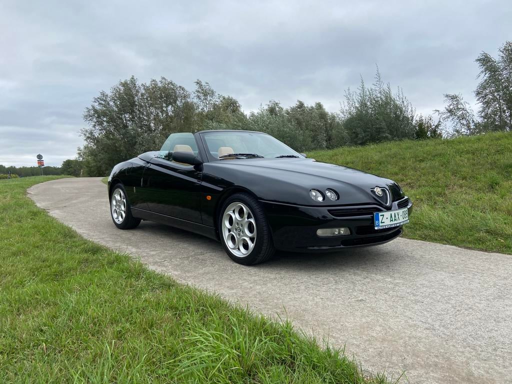 Alfa Spider Lusso met amper 57000km Gekeurd met garantie, Autos, Alfa Romeo, Cuir, Beige, Entreprise, Boîte manuelle