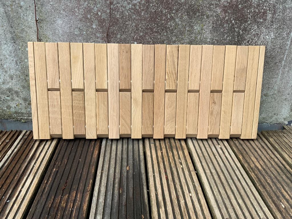 Nieuwe design piano kapstok in massief eik, Wandkapstok, Nieuw, Ophalen of Verzenden, Minder dan 100 cm