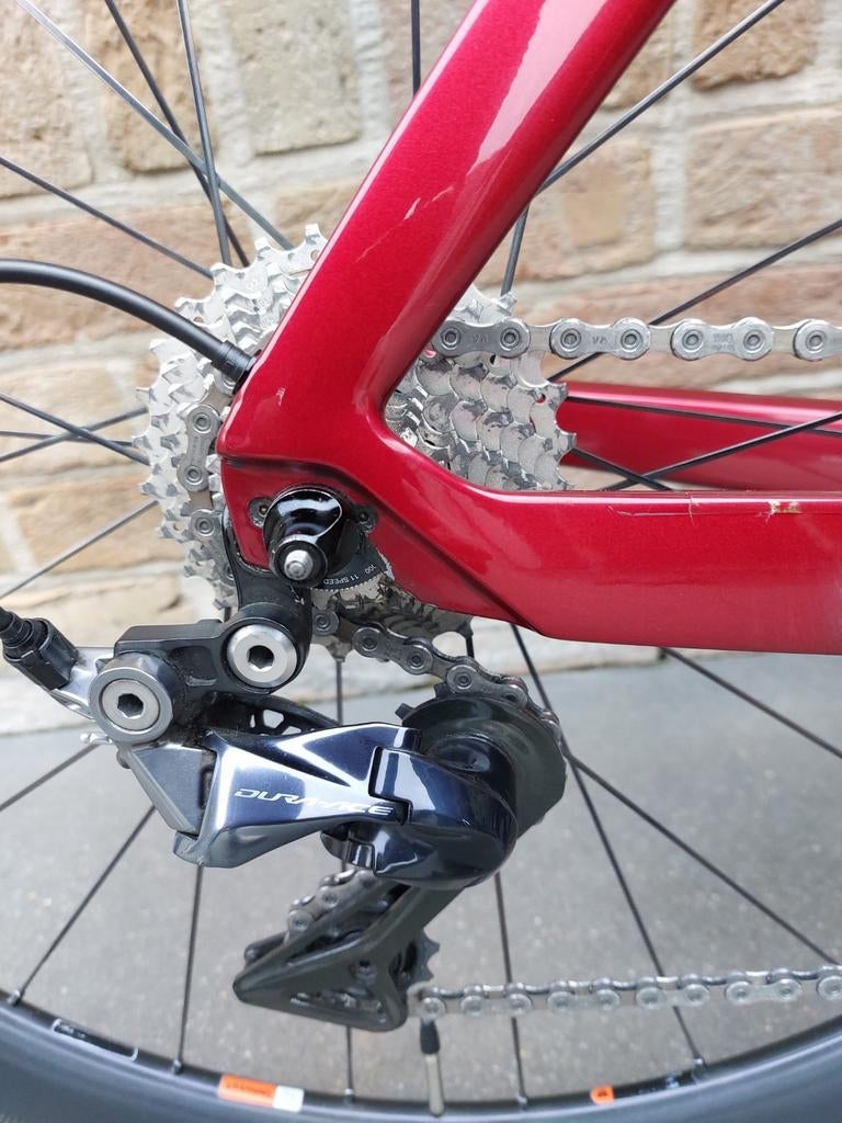 Freins neufs Trek Madone SLR8 DURA ACE 11 VITESSES ET PNEUS, Vélos & Vélomoteurs, Vélos | VTT & Mountainbikes, Comme neuf, Trek