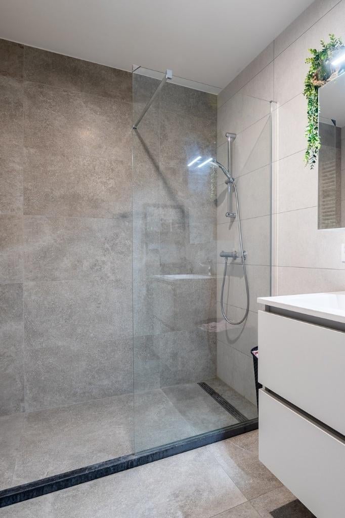 PAROI DOUCHE ITALIENNE EN VERRE AVEC BARRE DE FIXATION, Enlèvement, Utilisé, Verre, Douche