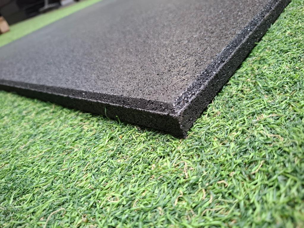 Dalles fitness en caoutchouc 1mx1m. Épaisseur 20mm, Neuf, Info@kriden.be, Enlèvement ou Envoi, Belgique