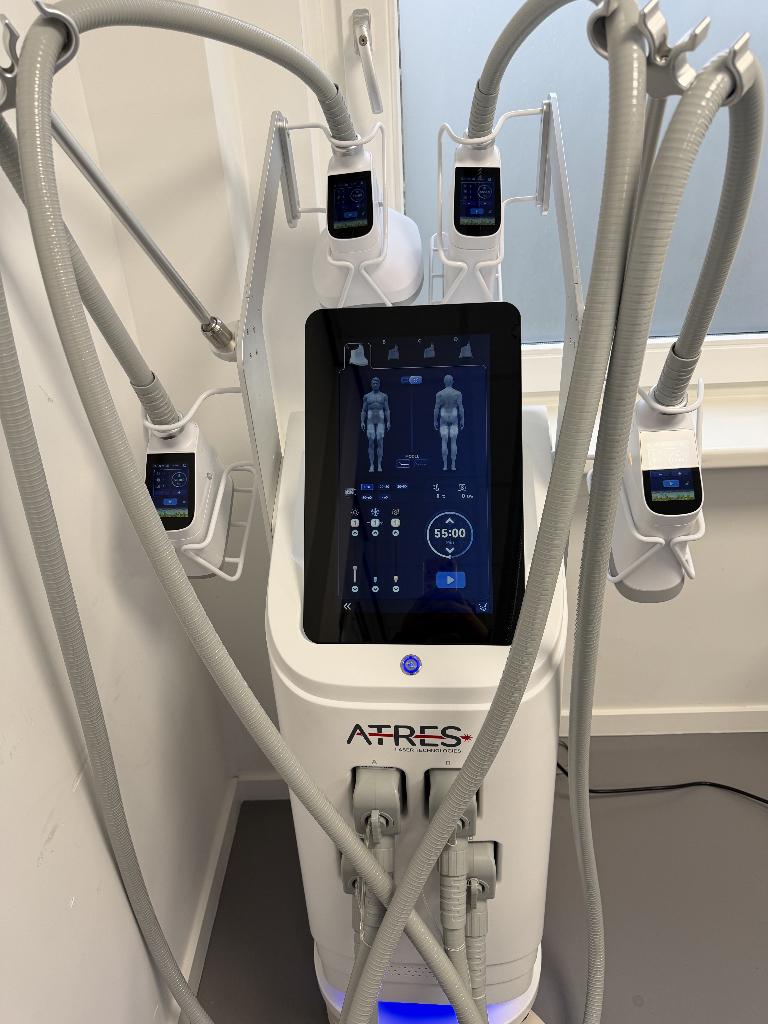 Appareil de cryolipolyse professionnel — Comme neuf, Achat, Cabinet