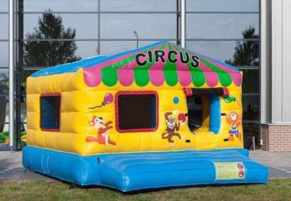 Château gonflable, Enfants & Bébés, Jouets | Extérieur | Coussins gonflables, Utilisé, Enlèvement