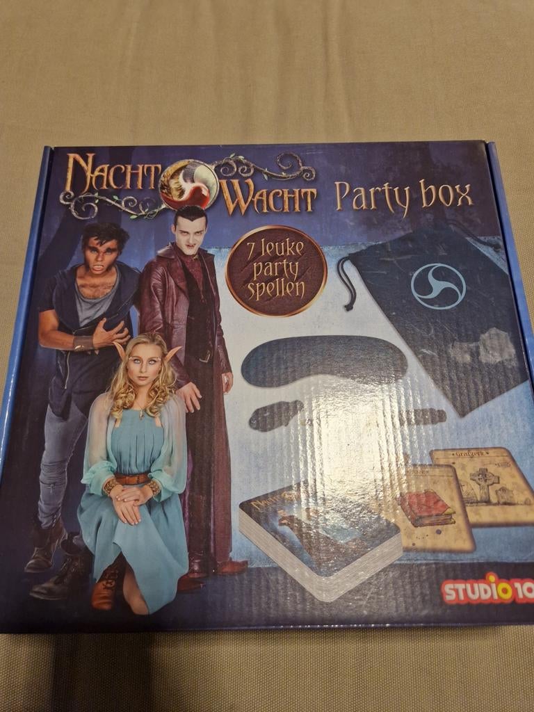 Nachtwacht party box, Ophalen, Zo goed als nieuw, Studio 100