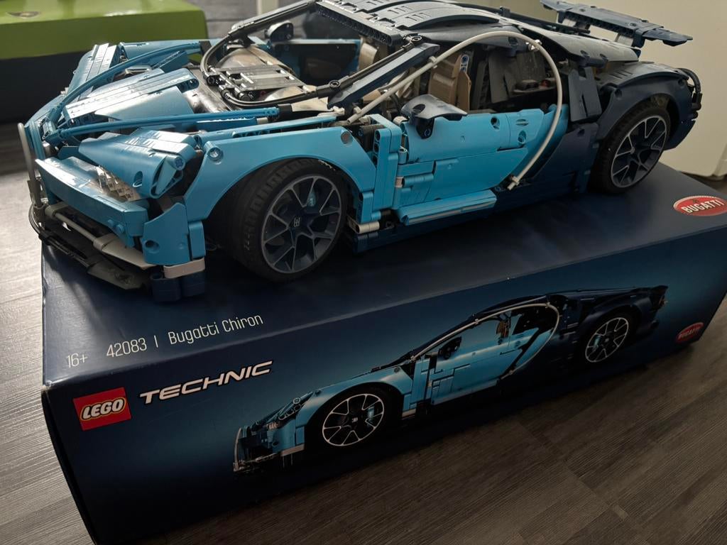 Lego Bugatti Chiron 42083, Hobby en Vrije tijd, Ophalen, Zo goed als nieuw