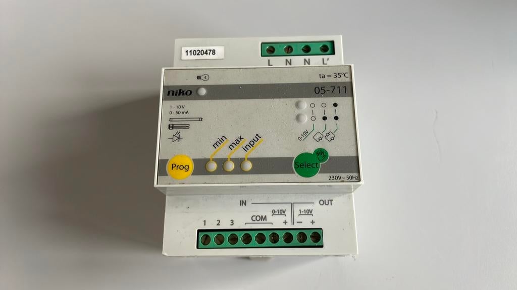 Variateur Niko, Hobby & Loisirs créatifs, Composants électroniques, Utilisé