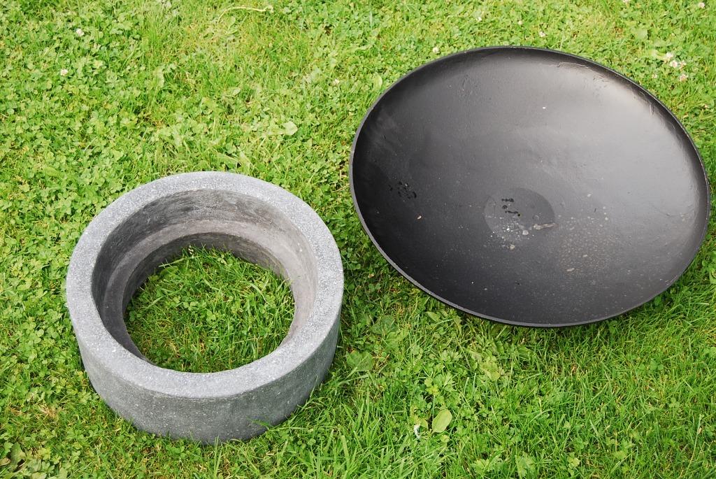 Braséro, bbq, chauffe terrasse ,vasque en fonte sur socle en, Enlèvement, Neuf