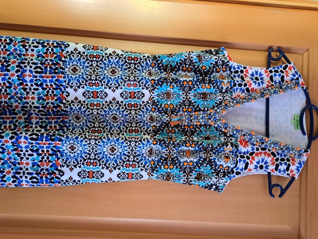 Kleedje K-design, K-design, Overige kleuren, Ophalen of Verzenden, Zo goed als nieuw