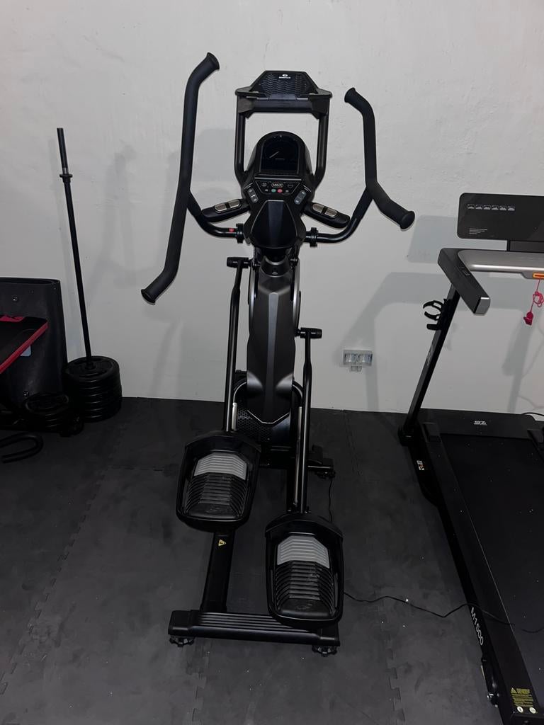 Crosstrainer Bowflex Max Trainer M8 uitstekende staat, Ophalen, Zo goed als nieuw, Benen, Crosstrainer