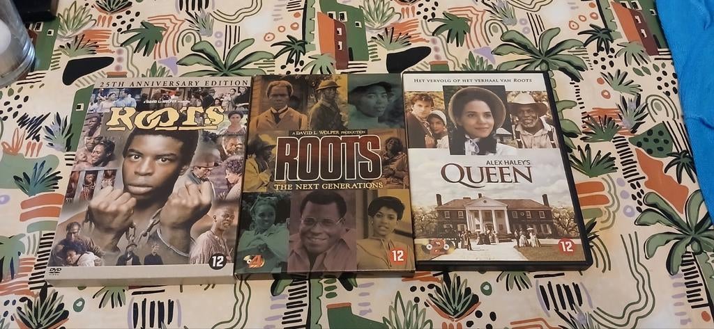 Roots, Roots The Next Generations en Queen, Cd's en Dvd's, Dvd's | Tv en Series, Vanaf 12 jaar, Ophalen of Verzenden, Zo goed als nieuw