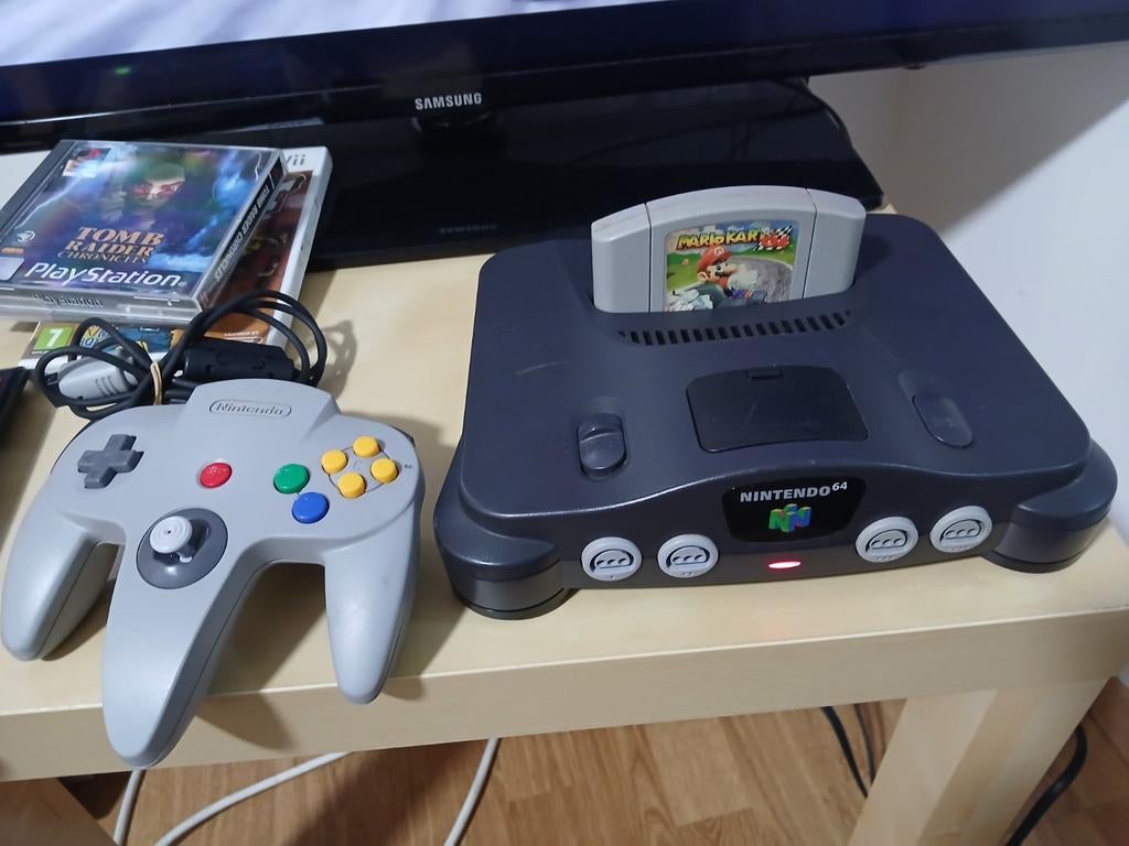 Console N64, Consoles de jeu & Jeux vidéo, Comme neuf