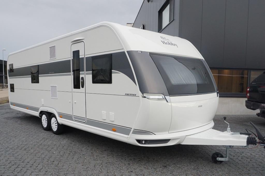Nieuwe 6pers.Hobby Badkamer, stapelbed, fr bed, TANDEMASSER, Caravans en Kamperen, Hobby, Koelkast, Bedrijf, Tot en met 6