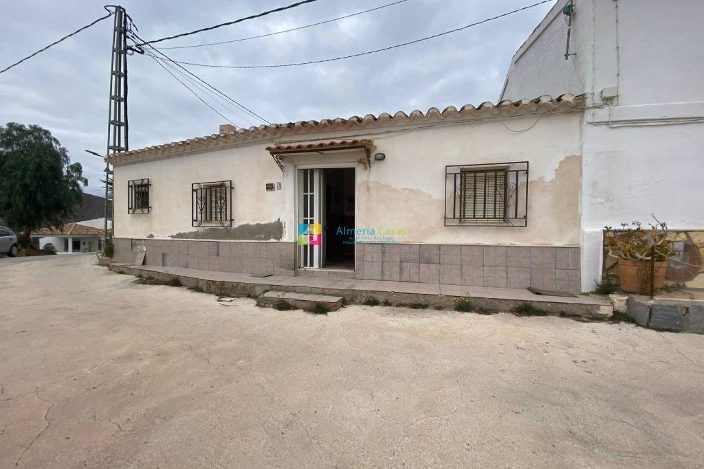 Espagne (Andalousie) - ferme 3 chambres et 2 salles de bains, Village, 148 m², Maison d'habitation, Almanzora