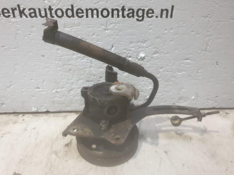 POMPE DE DIRECTION Volvo 480 (01-1986/07-1996), Utilisé, Volvo