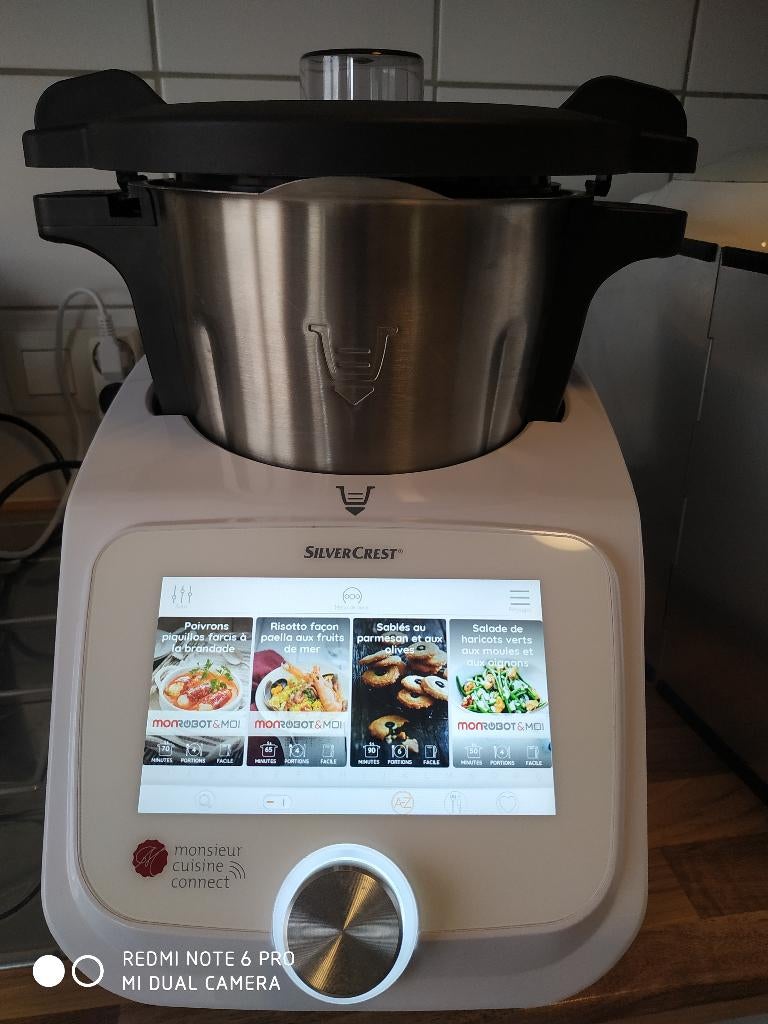 Monsieur cuisine connect SKMC 1100 A1, Electroménager, Enlèvement, Comme neuf, Autoportant, Électrique