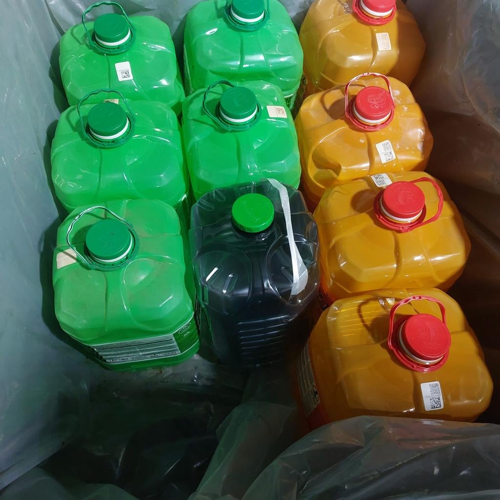 bidon Jerrycan, Divers, Produits alimentaires, Enlèvement