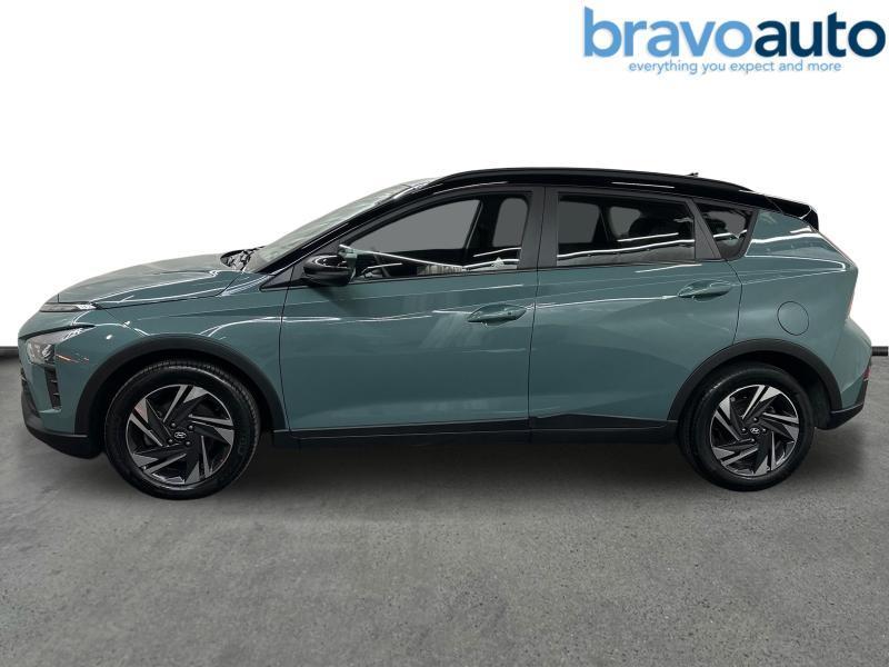 Hyundai Bayon BiTone AT + Carplay & camera, Auto's, Hyundai, Automaat, Euro 6, 124 g/km, 100 pk