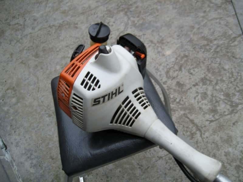 Bosmaaier met mes, Ophalen