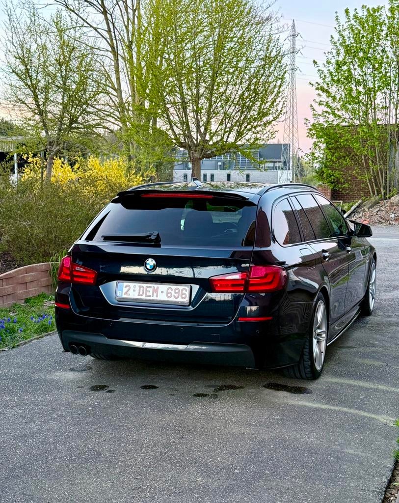 Bmw 525d f11 pano headup keyless adaptief cruisecontrol full, Auto's, Automaat, Achterwielaandrijving, Zwart, 4 cilinders