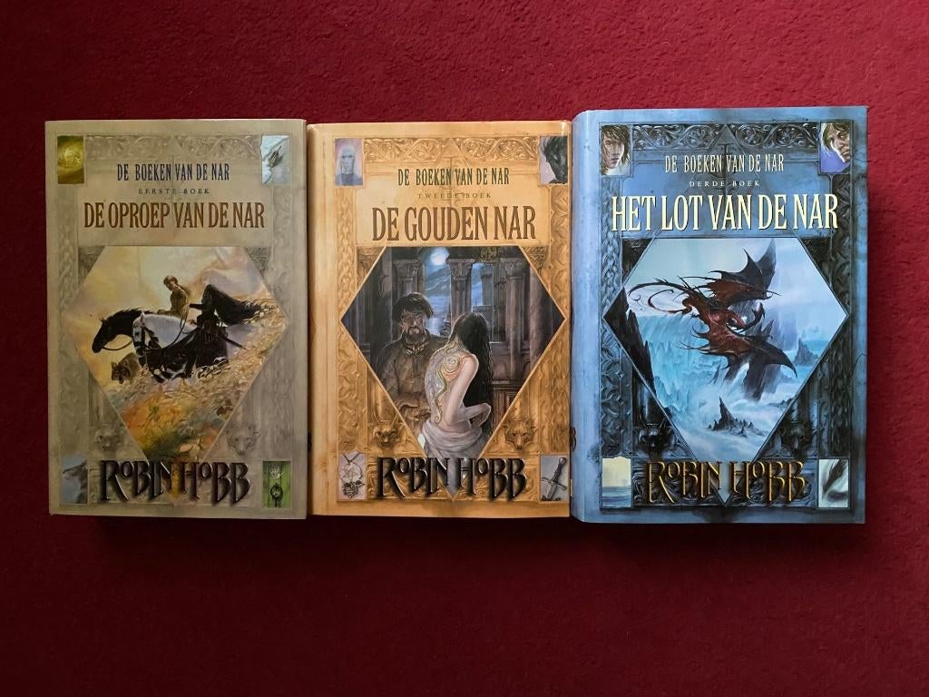 ROBIN HOBB DE BOEKEN VAN DE NAR DE COMPLETE TRILOGIE IN GOED, Livres, Enlèvement ou Envoi