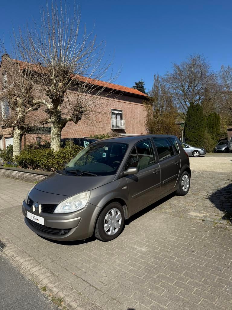 Mooie Renault Scenic 1.5 DCI 161000 km, Auto's, Parkeersensor, Bedrijf, Euro 4, Scénic