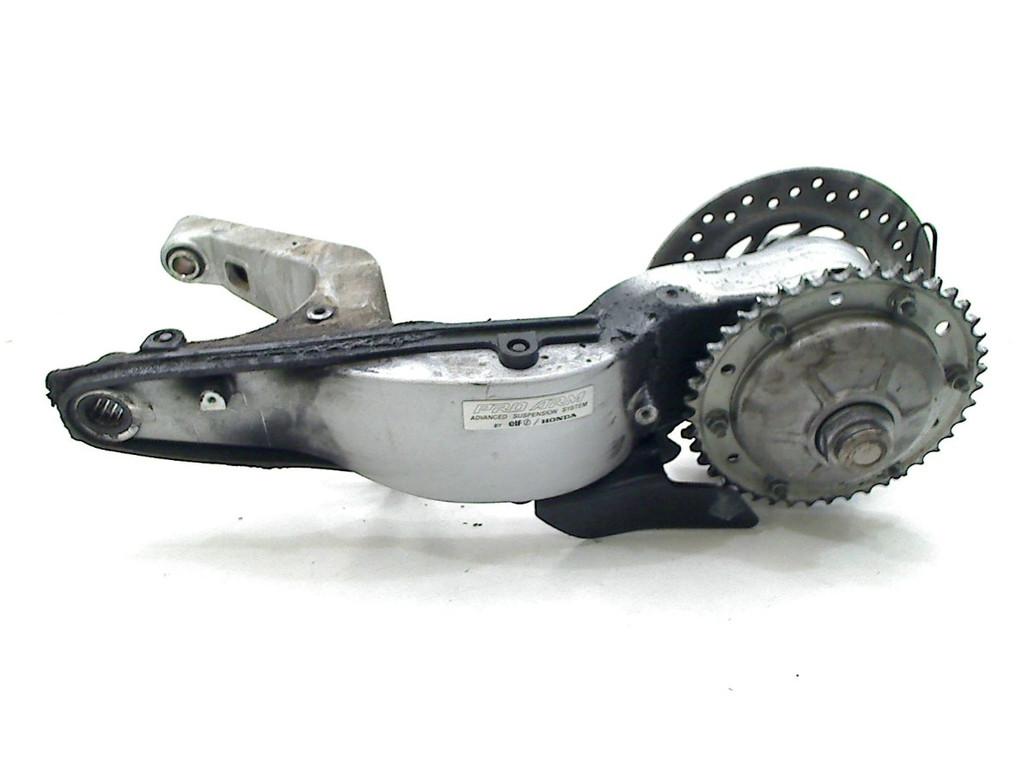 ACHTERBRUG Honda VFR 800 Fi 1998-2001 (VFR800Fi RC46), Gebruikt