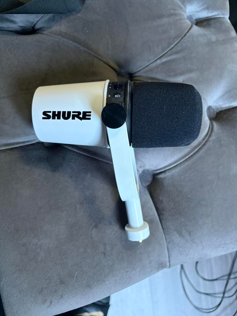 Shure MV7 White, Ophalen, Zo goed als nieuw, Studiomicrofoon