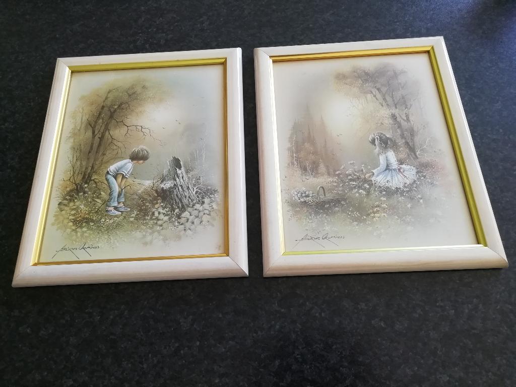 2 kadertjes / kindjes in de natuur, Ophalen of Verzenden