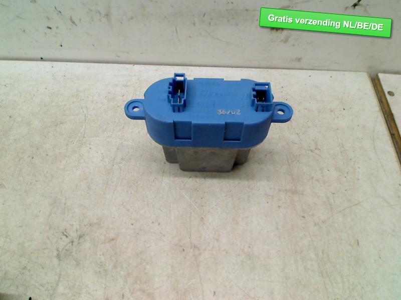 AANJAGERREGELAAR Volkswagen Transporter T5 (7L0907521), Gebruikt, De Bloemendaal 21 21
5221 EB  'S HERTOGENBOSCH, NL, Info@123Parts.nl