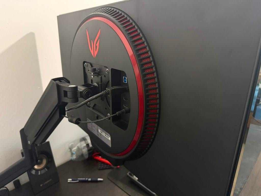 Écran 1440p 180Hz LG 27GP850, Informatique & Logiciels, Moniteurs, Comme neuf, 151 à 200 Hz, DisplayPort, HDMI, Connexion casque