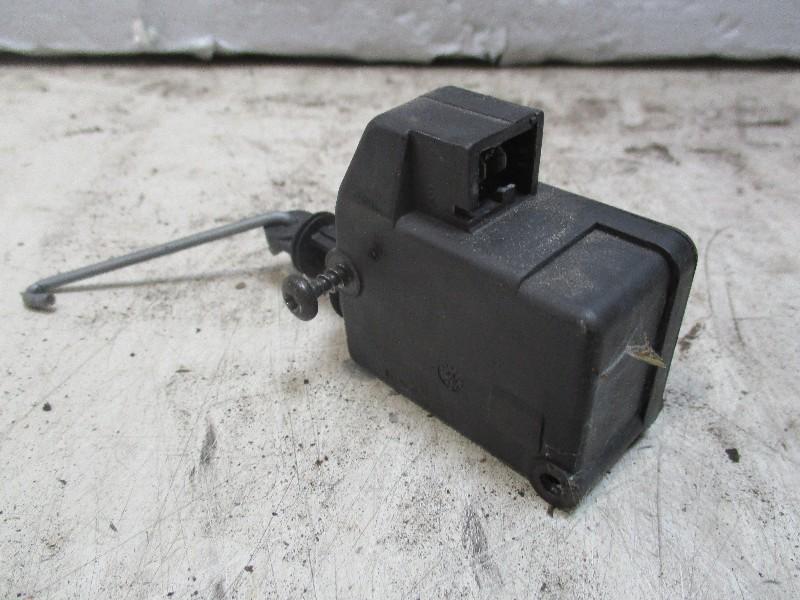 VEROUILLAGE CENTRALISEE CAPOT MOTEUR Peugeot 206 CC (2D), Utilisé, Peugeot