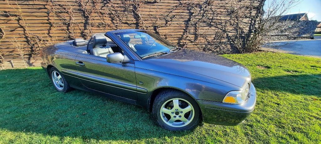 Volvo C70  Cabrio, Autos, Volvo, Cuir, Cabriolet, 120 kW, Automatique