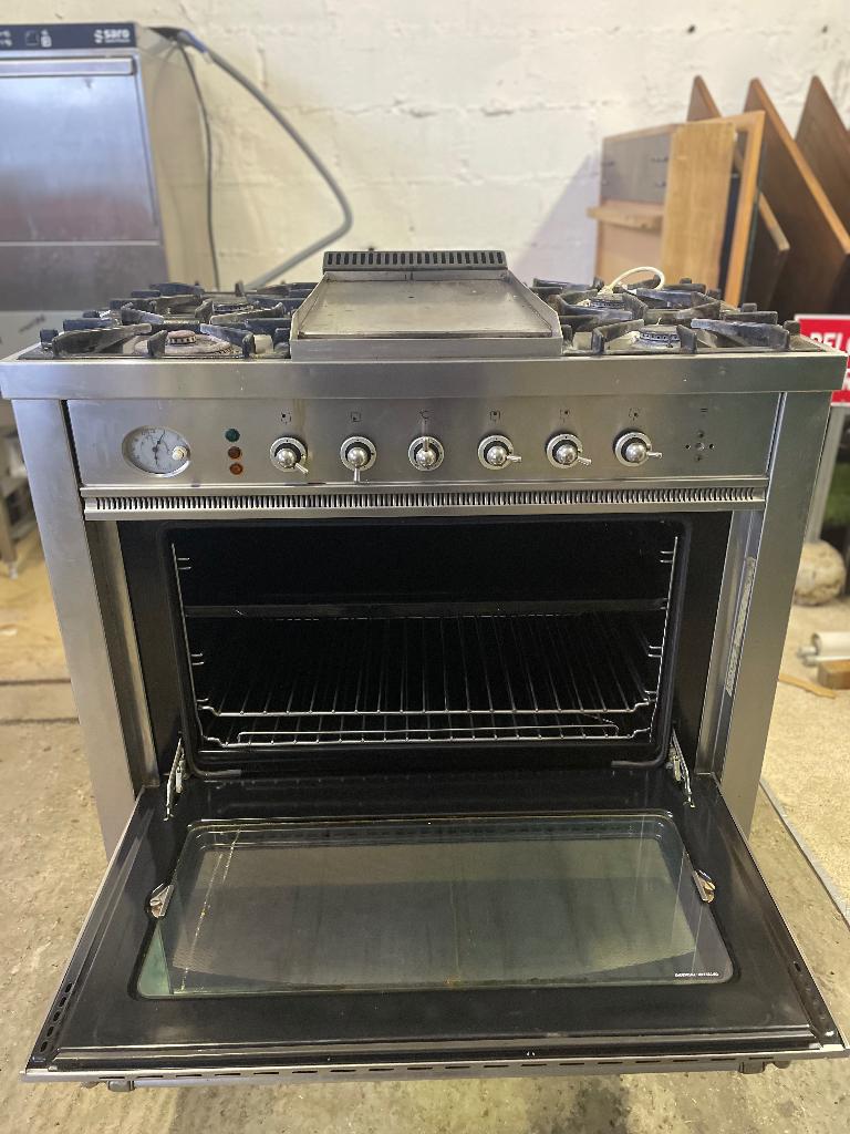 horeca materiaal gasvuur/oven, Ophalen, Gebruikt, Fornuis, Frituur en Grillen